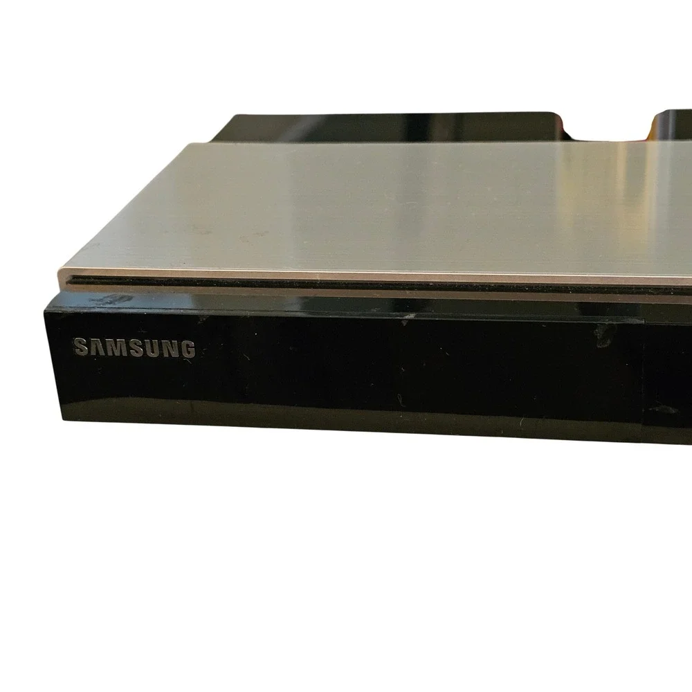 Samsung BD-F7500 3D Blu-ray Disc Player Silver Black BD-F7500/ZA High End‎